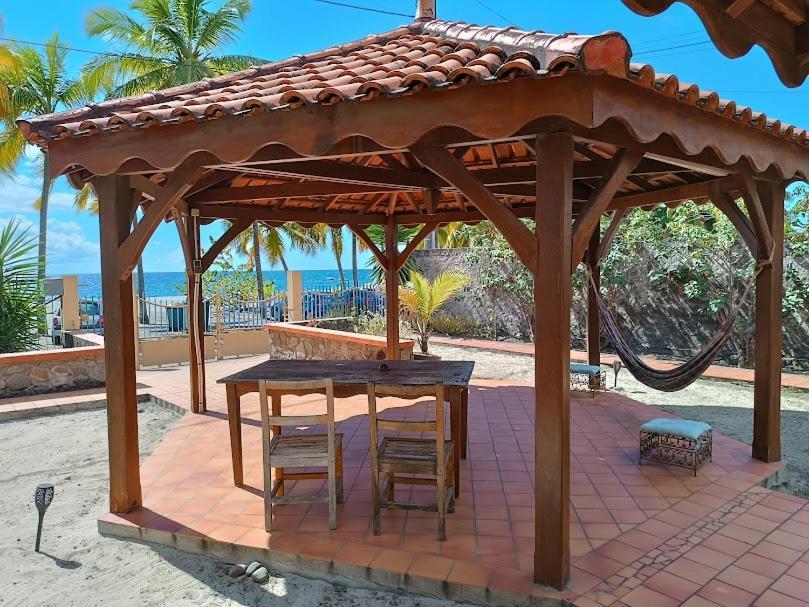 דירות לה קברה Votre Bungalow "Petit Tresor" Vintage 80 מראה חיצוני תמונה